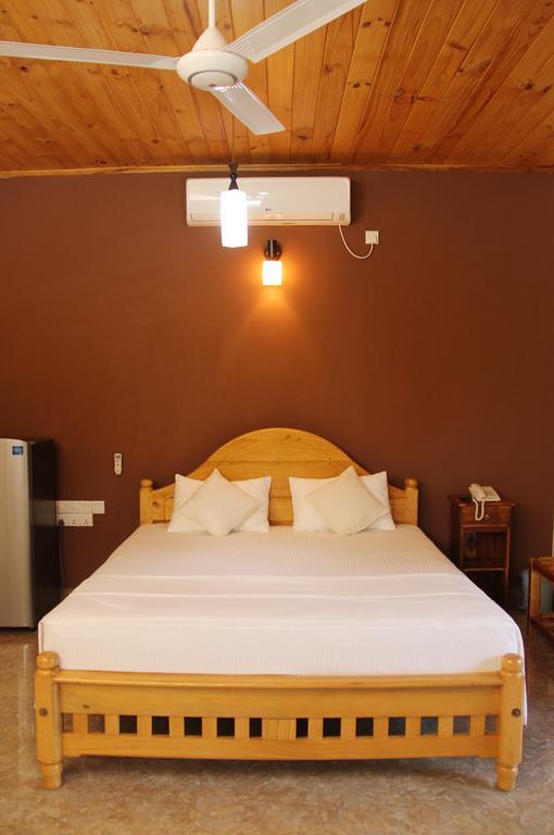 Bluewater Beach Resort Trincomalee Dış mekan fotoğraf